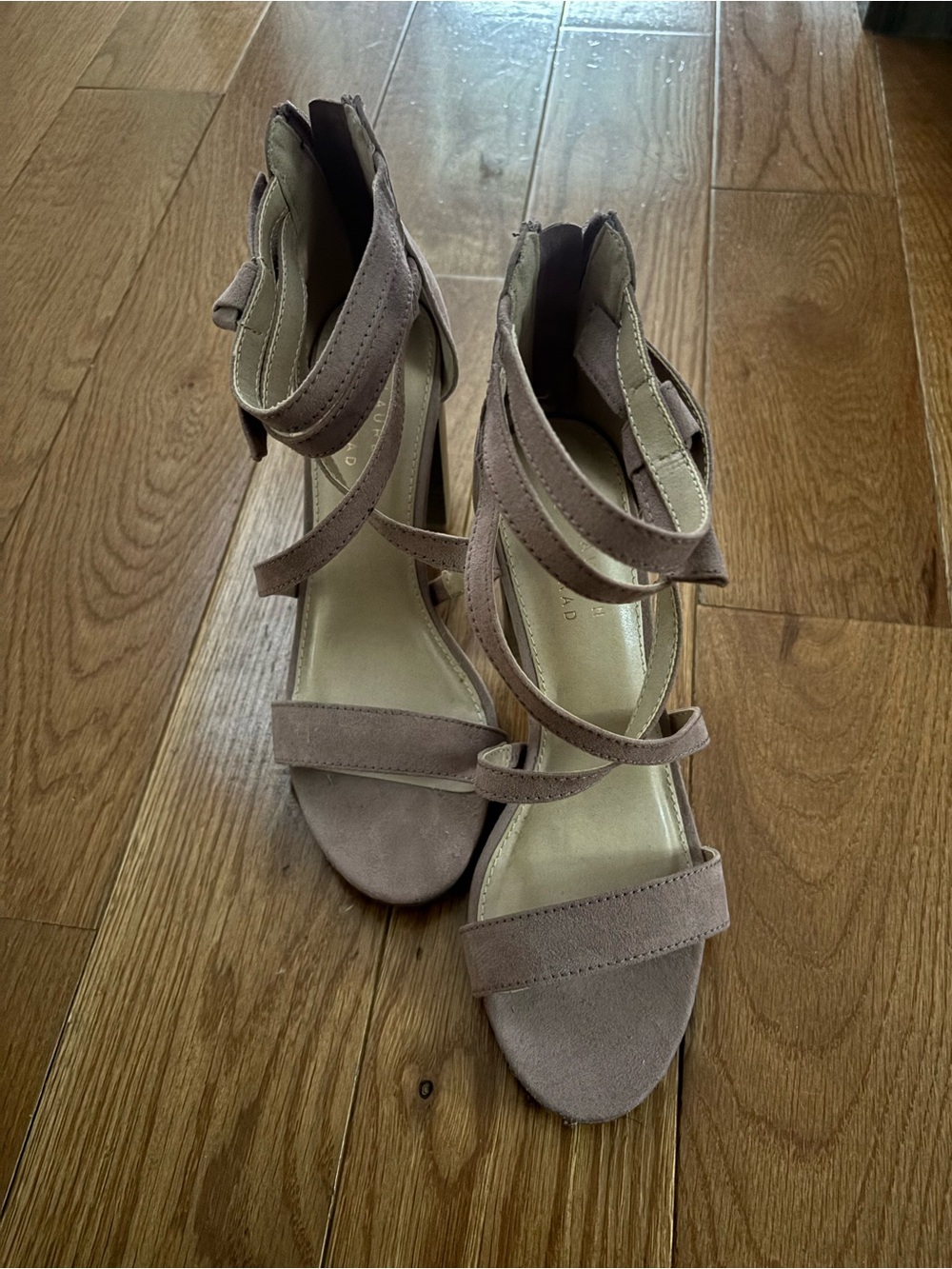 LC Lauren Conrad Dusty Mauve Strappy Suede Block Heels